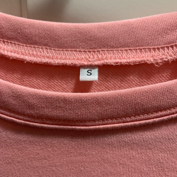 Crewneck Mama Lightweight Sweatshirt from Amazon - Picture 7 of 8